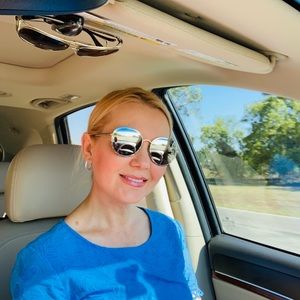 Meet your Posher, Marina